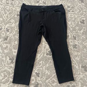 Torrid black short length Jeggings
